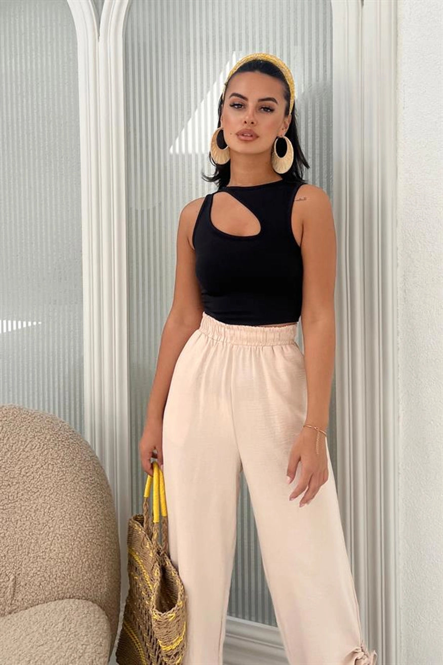Cutout Front Knitted Crop