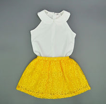 Load image into Gallery viewer, White and Yellow Short Skirt
